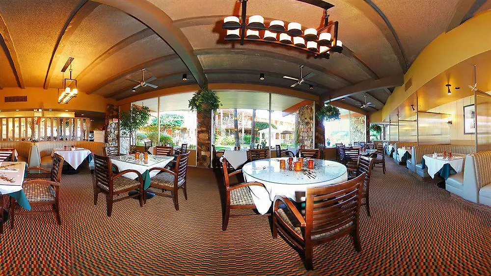 Best Western Plus Papago Inn & Resort Scottsdale 3*,